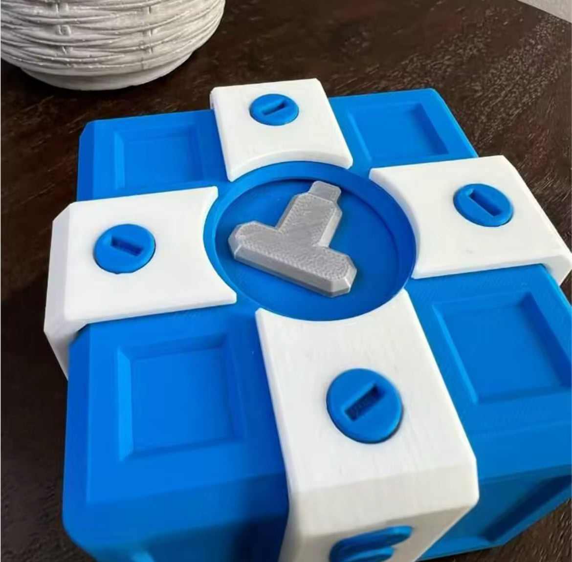 Amazing Puzzle Gift Box with Screw-Top Challenge